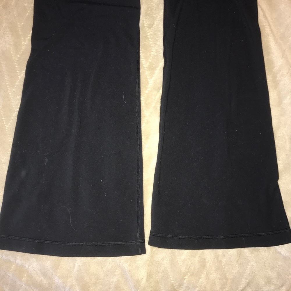 Lululemon leggings - Picture 2 of 4